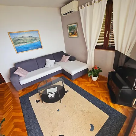 Lampic With Beautiful Sea View Appartement *