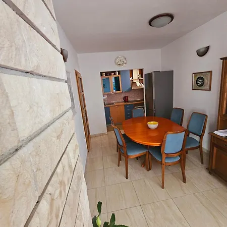 Lampic With Beautiful Sea View Апартаменты