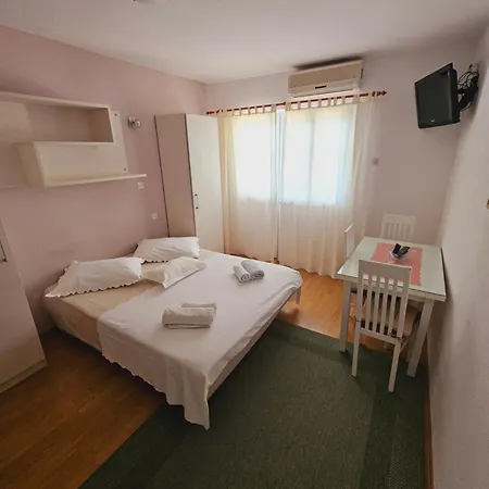 Апартаменты Lampic With Beautiful Sea View *