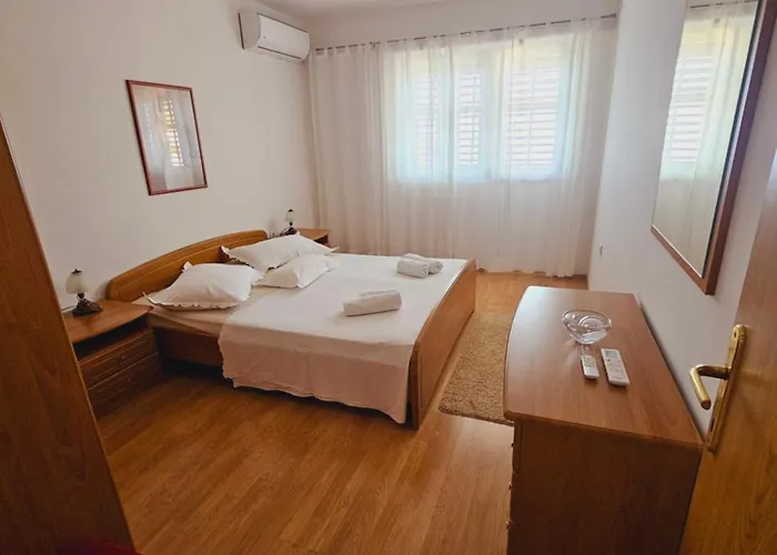 Lampic With Beautiful Sea View *