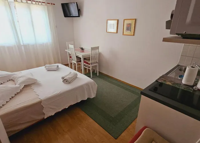 Lampic With Beautiful Sea View Podgora (Split-Dalmatia)