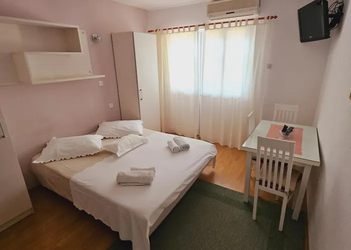 Lägenhet Lampic With Beautiful Sea View *